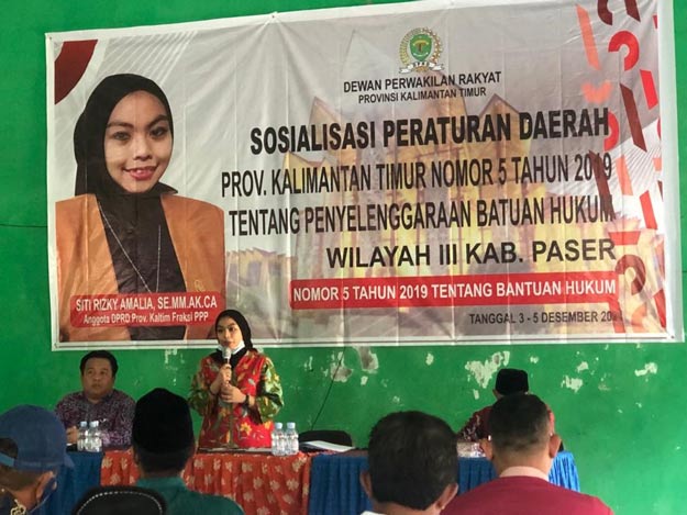 Anggota DPRD Kaltim Siti Rizky Amalia Gelar Sosper Bantuan Hukum di Paser 