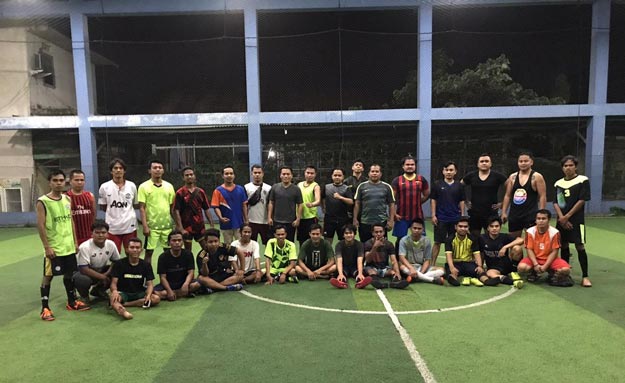 Anggota DPRD Kaltim Tampil Bermain Futasal bersama anggota DPRD Samarinda