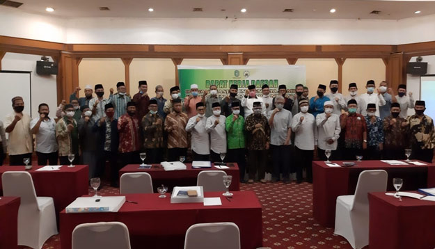H.Chairil Anwar Buka Rakerda DMI Kukar