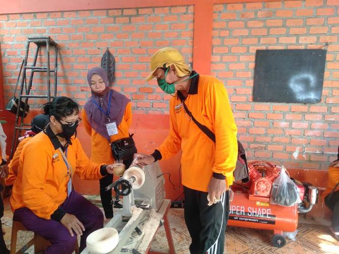  Distransnaker Targetkan Penciptaan Lapangan Kerja BaruÂ 