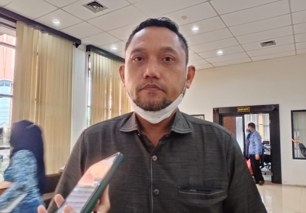 Seno Aji Sebut Pedagang Yang Menggunakan Trotoar Jelas Meyalahi Aturan