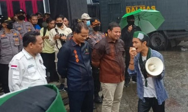Subandi: Belum Saatnya Pemerintah Naikkan Harga BBMÂ  Â Â 