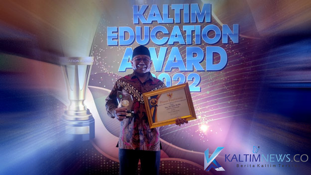 Kepala Sekolah SMA 6 Samarinda Terima Penghargaan di KEA