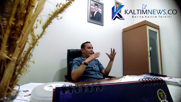 Komisi III DPRD Minta Spanduk Di TPS Rajawali Segera Dicabut