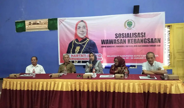 Ely Hartati Rasyid Gelar Sosbang di Desa Rempanga Â Â Â Â 