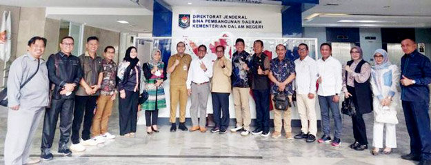 Bamperda dan Komisi III DPRD Samarinda Bertandang ke Kemendagri