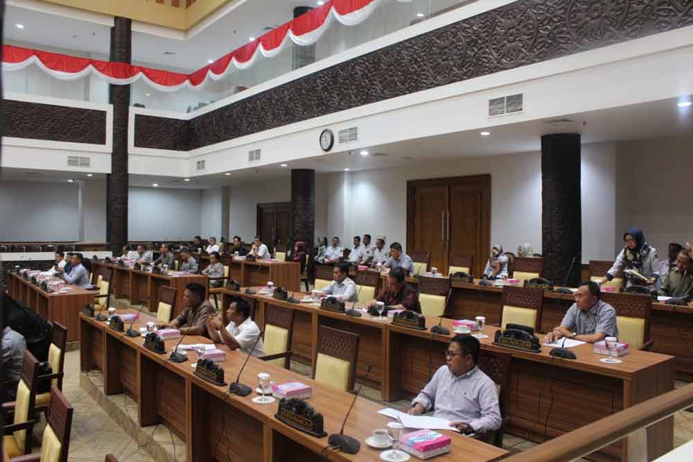 Sidang Perdana DPRD Samarinda Dihadiri 38 Anggota Dewan