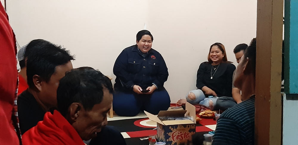 Di kunjungi Ananda Emira Moeis Ini Kata Warga Lok Bahu