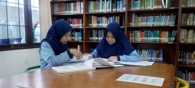 Deni: Buku Masih Memiliki Peran Sentral Dalam Peroses Pendidikan