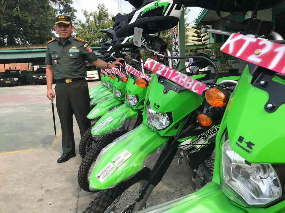 Sigap Kebakaran Hutan, Pemkot Serahkan Bantuan 10 Motor Trail untuk Kodim