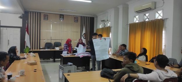KPU Samarinda Gelar Simulasi Perhitungan Ulang Surat Suara DPR-RI