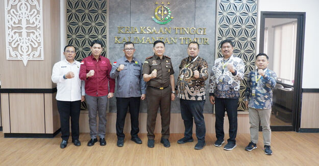 Ciptakan Pilkada Damai, KPU Kaltim Gelar Kunjungan Ke Kejati Kaltim 