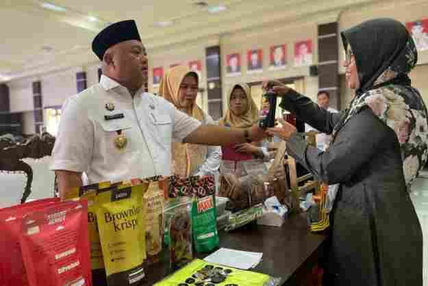 Wabup Gamalis Dorong BUMDes Majukan Ekonomi Kreatif Desa Berau