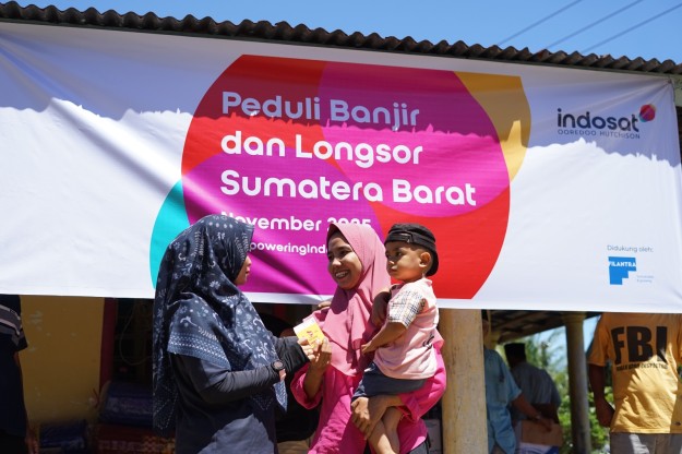 Indosat Percepat Pemulihan Jaringan dan Salurkan Bantuan Kemanusiaan