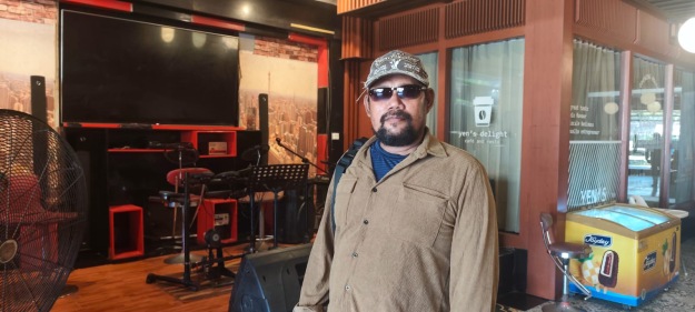 H Nasir dan Mudik Gratis, Jalan Pulang yang Lama Dinanti Warga KKSS