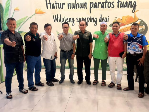 H Nasir Temui Sofyan Hasdam, Kursi Ketua KKSS Memanas