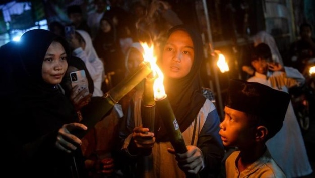 Makna Ember dan Gayung dalam Tradisi Tahun Baru Islam Masyarakat Bugis
