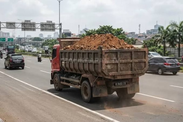 DPRD Samarinda Minta CCTV Dipakai Lacak Truk Nakal, Perusahaan Terancam Sanksi Tegas