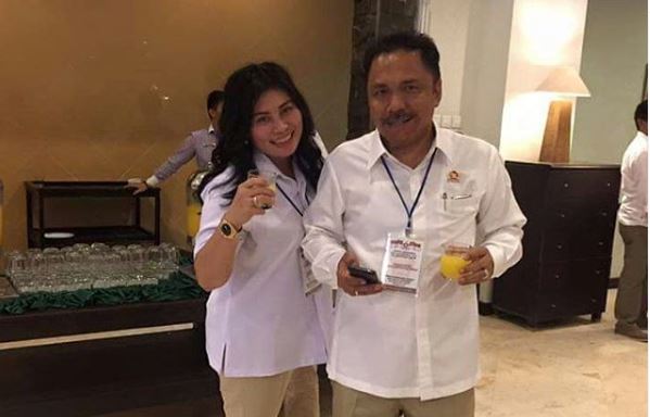 H Siswadi: Â Alm Sarlena Layuk Sosok Wanita Yang Kuat dan Energik