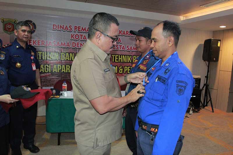 Ada Misi Sosial, Damkar Wajib Bangga