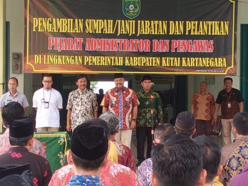  Pembangunan Harus Membahagiakan MasyarakatÂ 