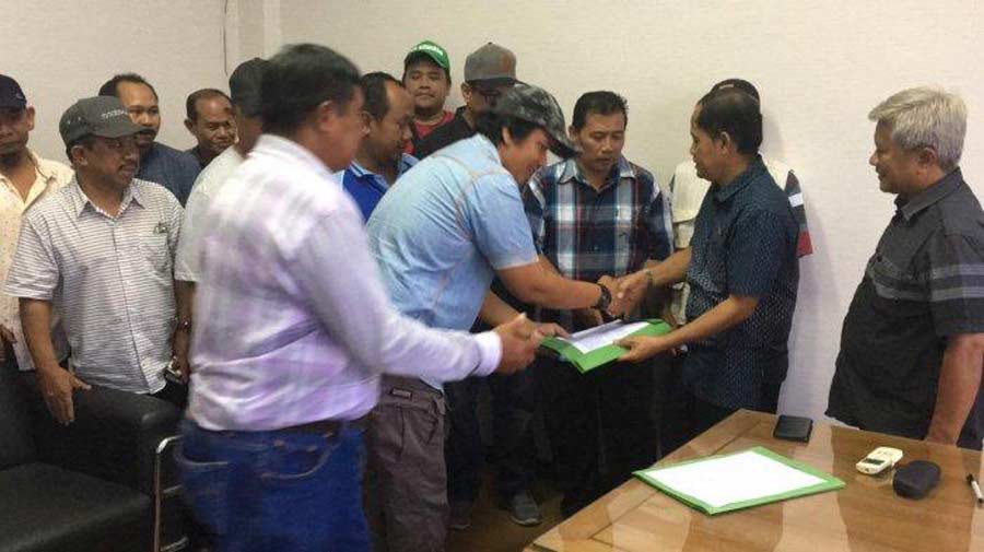 Puluhan Warga Ini Datangi DPRD Kota Samarinda