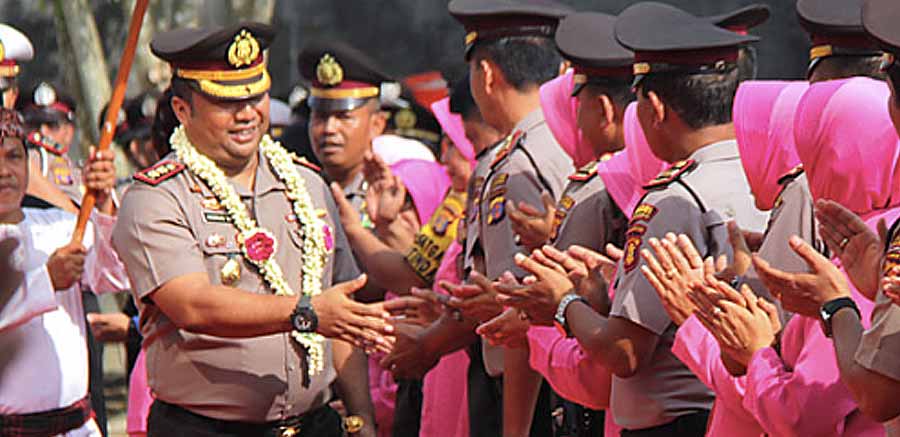 AKBP Andrias Susanto Nugroho Resmi Ngantor di Polres Kukar