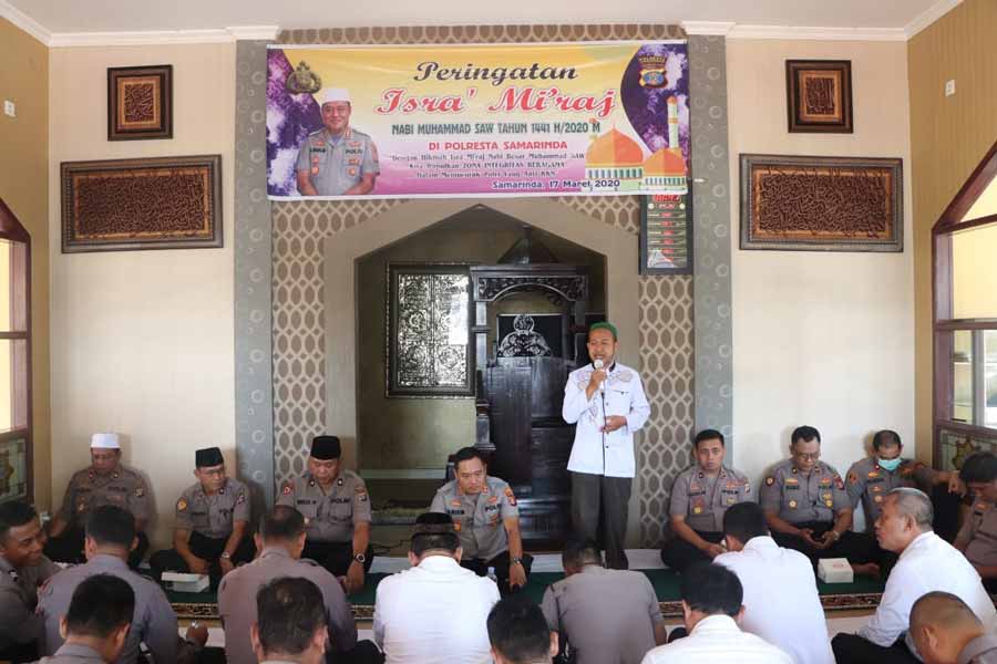 Kapolresta Samarinda : Kegiatan Binrohtal Berlaku bagi semua Personel Polresta Samarinda Tanpa Terkeculai