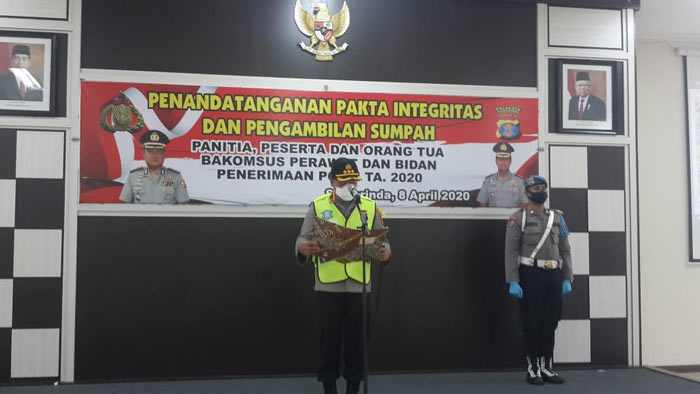 Polresta Samarinda Gelar Penandatanganan Pakta Integritas dan Pengambilan Sumpah