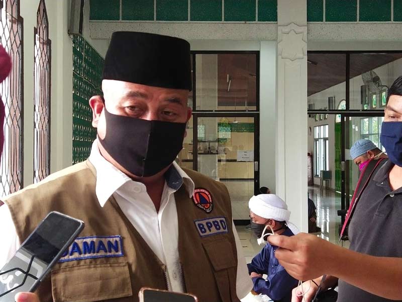 69 Santri, Guru, dan Takmir Masjid Yayasan Al Ansor Kukar Ikuti Rapd Tes, Edi Damansayah: Masyarakat Jangan Takut