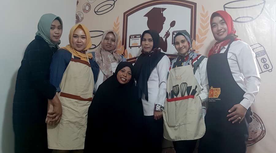 Dibalik Kesuksesan Lala Setiwan Membangun Usaha Bunda Baking Class