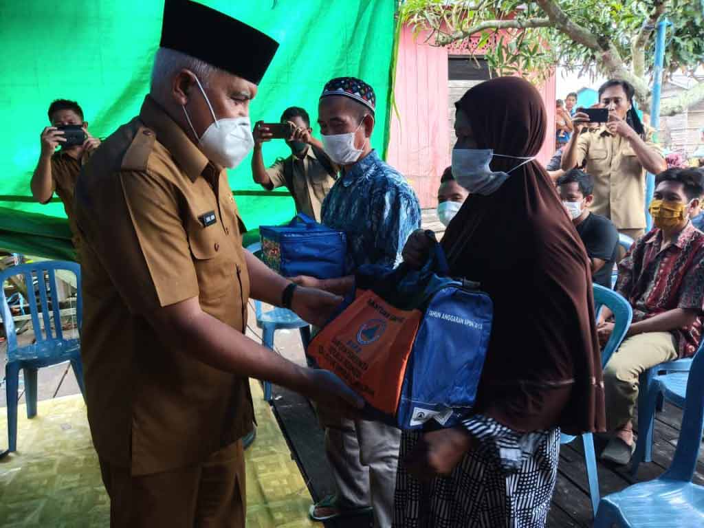 Wakil Bupati Chartil Anwar Kunjungi Warga Korban Kebakaran di Dusun Bonah
