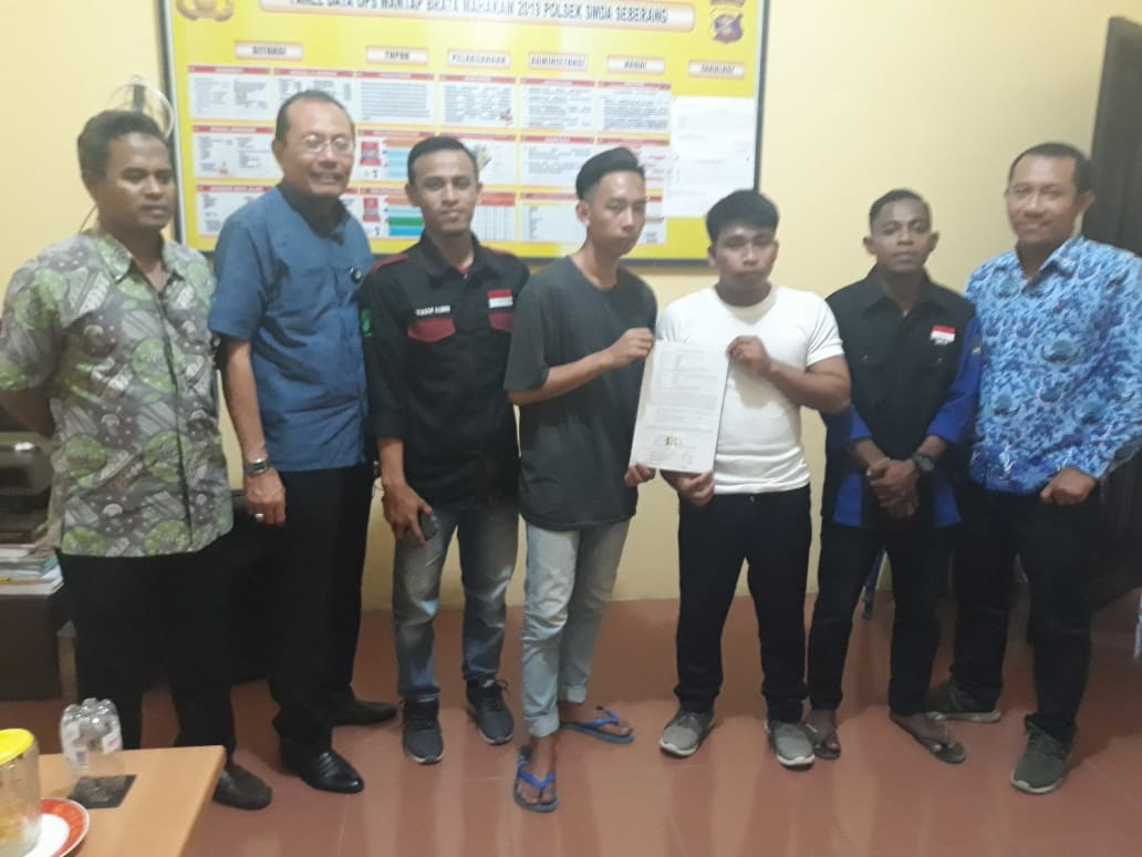 Sigap,,, Polsek Samarinda Seberang, Langsung Amankan Pelaku Keributan di Depan Polnes.